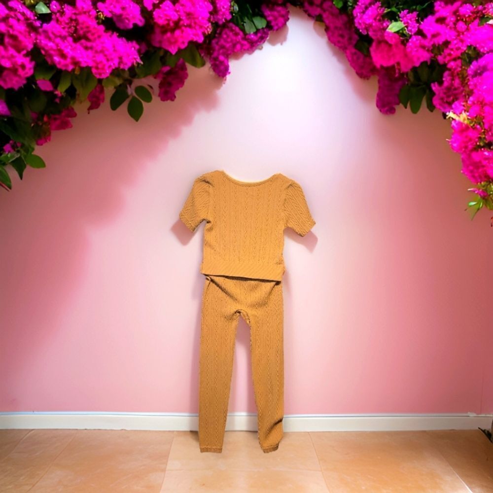 🛒GOLD 2 PIECE CROP SET